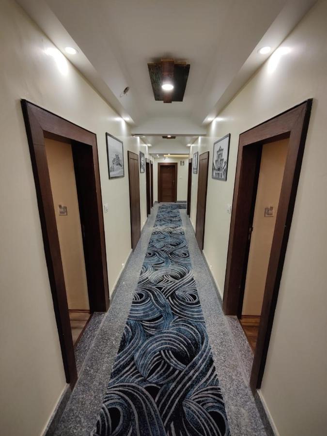 Hotel Green Rooms Srīnagar エクステリア 写真